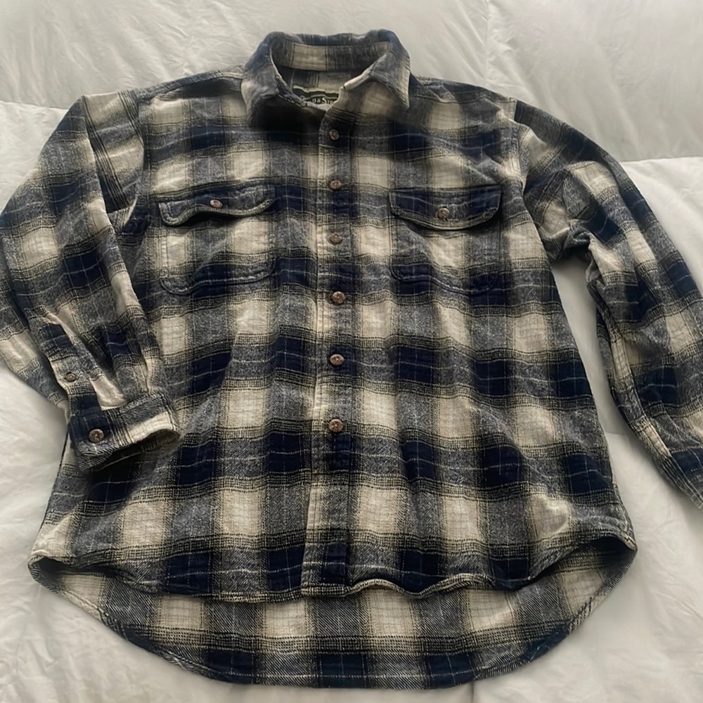 Men’s Blue & Cream Flannel Button Down